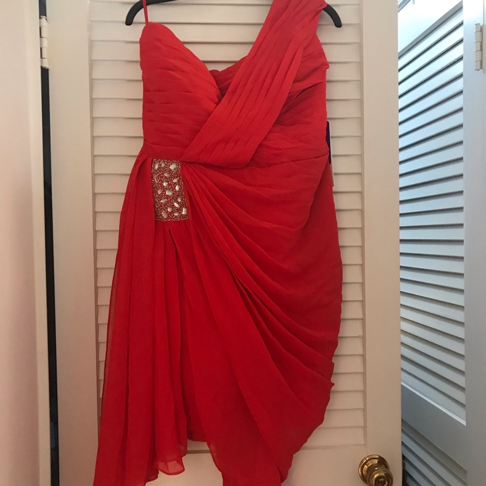 Red one-shoulder cocktail dress